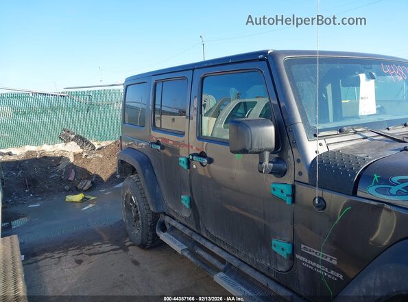1C4BJWDGXHL755134 2017 JEEP WRANGLER UNLIMITED Gray 