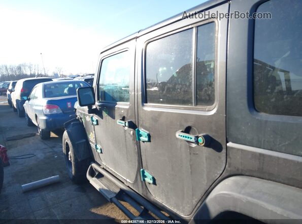 1C4BJWDGXHL755134 2017 JEEP WRANGLER UNLIMITED Gray 