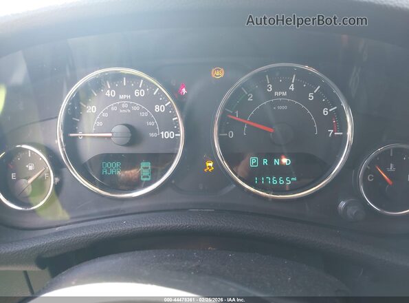 1C4HJWDG4JL911894 2018 JEEP WRANGLER Black Հետևի նստատեղերի տեսք