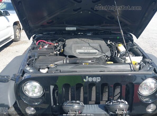 1C4HJWDG4JL911894 2018 JEEP WRANGLER Black Հետևի տեսք