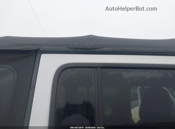 1C4HJXDG7JW169902 2018 JEEP WRANGLER UNLIMITED White 