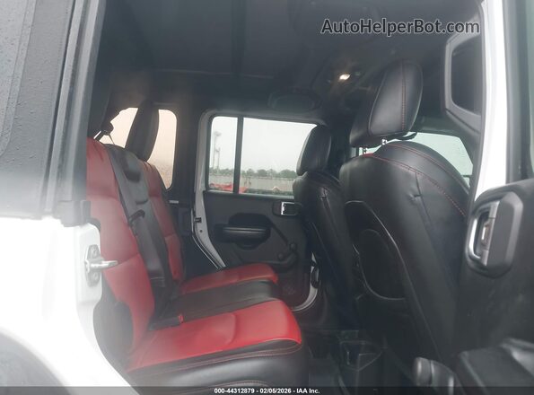 1C4HJXDG7JW169902 2018 JEEP WRANGLER UNLIMITED White 