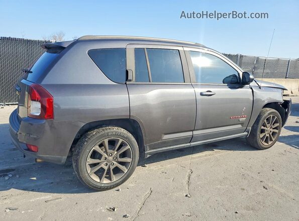 1C4NJCBB8GD784661 2016 JEEP COMPASS Gray Trasero derecho