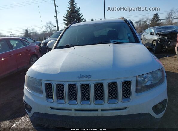 1C4NJCEB6HD160371 2017 JEEP COMPASS White Vista del cuadro de instrumentos