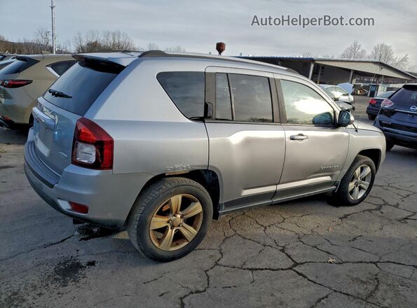 1C4NJDEBXHD107565 2017 JEEP COMPASS Silver 