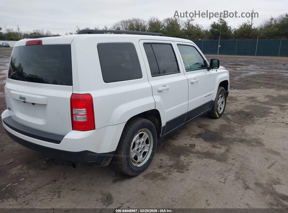 1C4NJPBA5GD688629 2016 JEEP PATRIOT White Задня права чверть