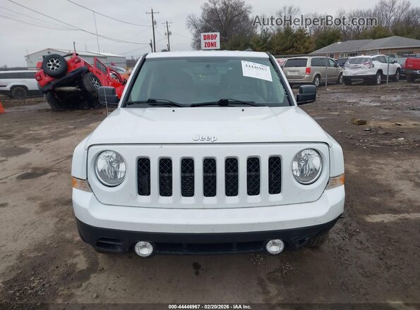 1C4NJPBA5GD688629 2016 JEEP PATRIOT White Вид щитка приладів