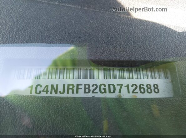 1C4NJRFB2GD712688 2016 JEEP PATRIOT Black Вид підкапотного простору