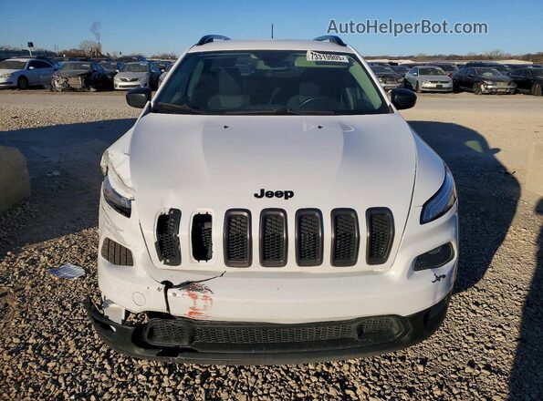 1C4PJLAB7HW613965 2017 JEEP CHEROKEE White Widok z przodu