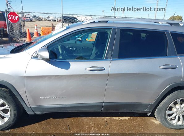 1C4PJLCBXKD341007 2019 JEEP CHEROKEE Silver Սալոնի 360 աստիճան տեսք