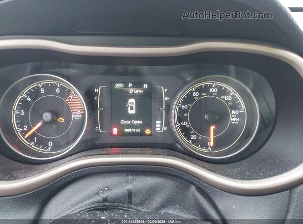 1C4PJLCSXHW549014 2017 JEEP CHEROKEE Золотой Вид задних сидений