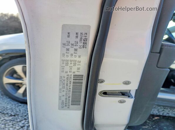 1C4PJLDB4KD195931 2019 JEEP CHEROKEE White 