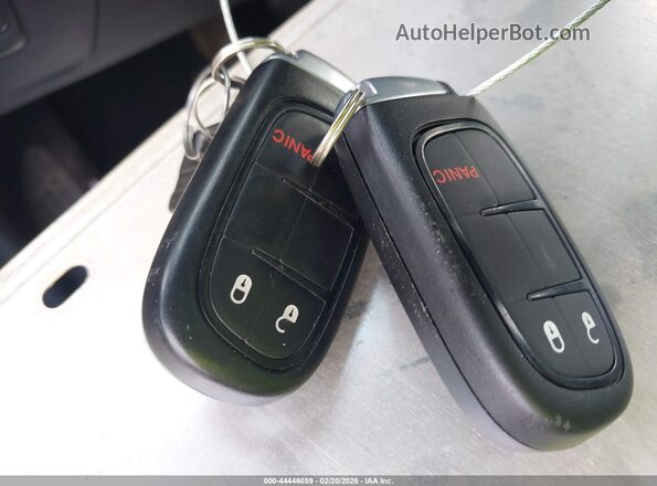 1C4PJLLB1KD269484 2019 JEEP CHEROKEE Burgundy Առջևի վահանակի տեսք