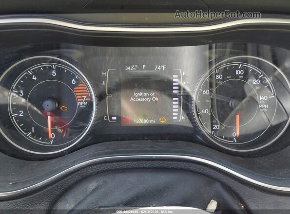 1C4PJLLB8KD369971 2019 JEEP CHEROKEE White Հետևի նստատեղերի տեսք
