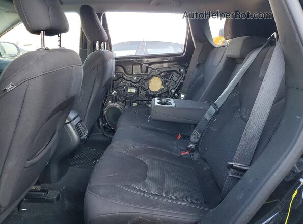 1C4PJMCB7KD455231 2019 JEEP CHEROKEE Black 