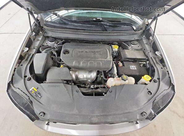 1C4PJMCB7KD484762 2019 JEEP CHEROKEE Серебряный 