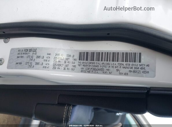1C4PJMCB8GW340553 2016 JEEP CHEROKEE White Engine compartment view