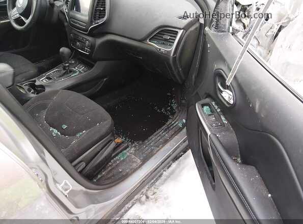 1C4PJMCX1KD113690 2019 JEEP CHEROKEE Серый Вид салона спереди