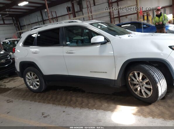 1C4PJMDB0HW512252 2017 JEEP CHEROKEE White Вид задньої частини салону