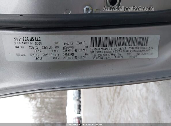 1C4PJMDX1KD355491 2019 JEEP CHEROKEE Silver Widok komory silnika