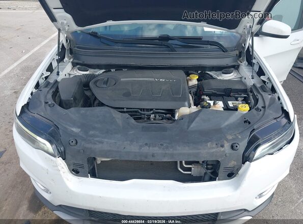 1C4PJMDX2LD650701 2020 JEEP CHEROKEE White Вид ззаду