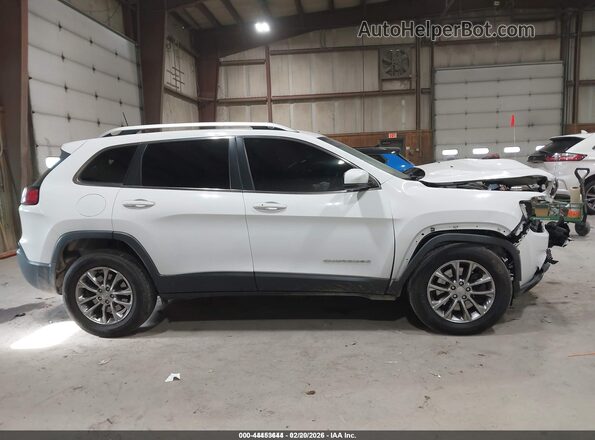 1C4PJMLB8KD438096 2019 JEEP CHEROKEE White Widok wnętrza z tyłu
