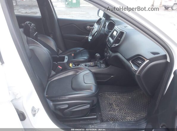 1C4PJMLBXKD484836 2019 JEEP CHEROKEE White Սալոնի դիմացի տեսք