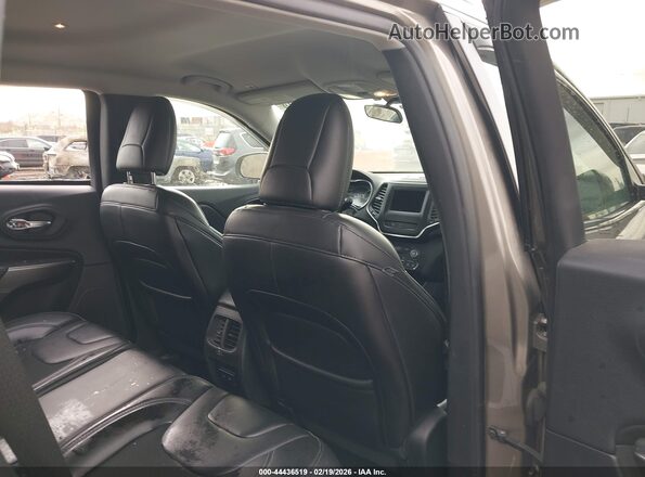 1C4PJMLX1KD239354 2019 JEEP CHEROKEE Gray 