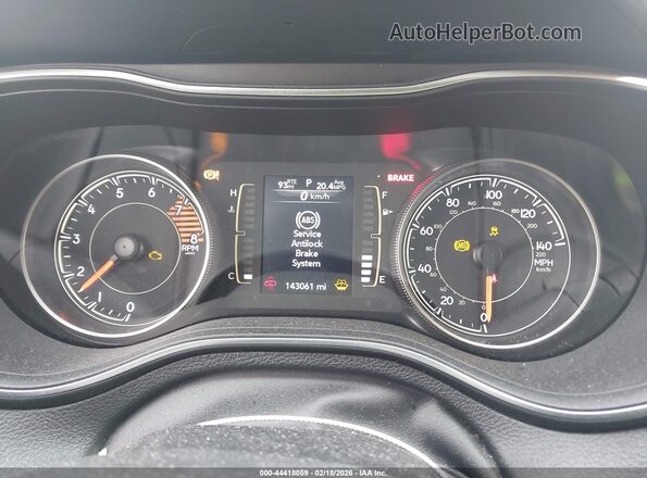 1C4PJMLX2KD104108 2019 JEEP CHEROKEE Черный 