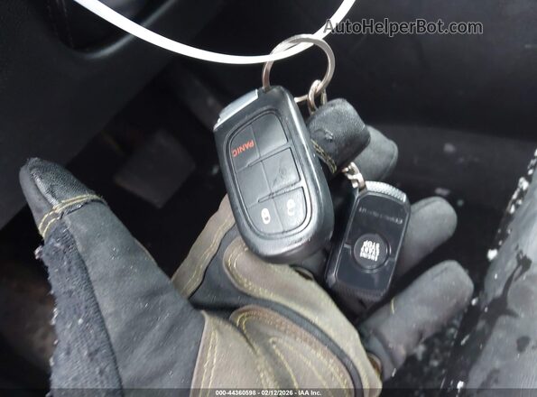 1C4PJMLX9LD502191 2020 JEEP CHEROKEE Black Առջևի վահանակի տեսք