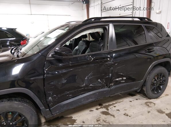1C4PJMMB3PD113796 2023 JEEP CHEROKEE Black Դիմացի տեսք