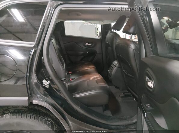 1C4PJMMB3PD113796 2023 JEEP CHEROKEE Black VIN կոդի պիտակի տեսք