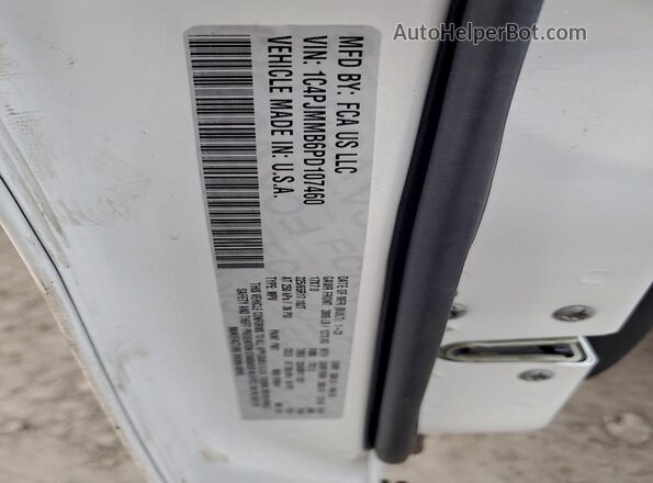 1C4PJMMB6PD107460 2023 JEEP CHEROKEE White ძრავის განყოფილების ხედი
