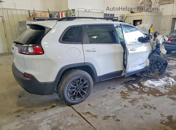 1C4PJMMB7PD115115 2023 JEEP CHEROKEE Белый Задняя правая четверть