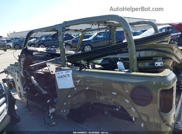 1C4PJXCN8TW190983 2026 JEEP WRANGLER Green Вид задньої частини салону