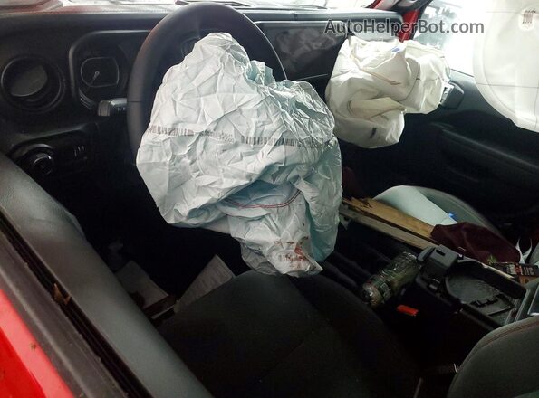 1C4PJXFN8TW185536 2026 JEEP WRANGLER Красный Вид панели приборов