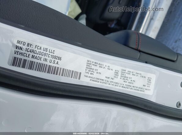 1C4RDJDG9TC159286 2026 DODGE DURANGO Белый Вид подкапотного пространства