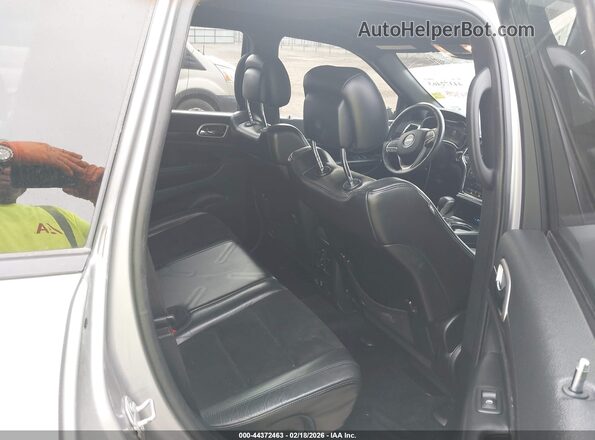 1C4RJEAG4HC869031 2017 JEEP GRAND CHEROKEE Silver VIN կոդի պիտակի տեսք