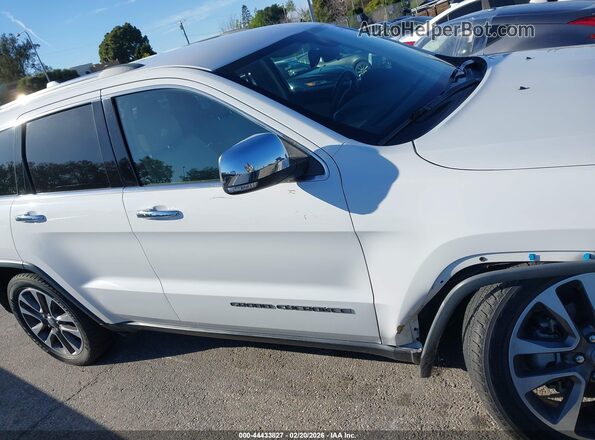 1C4RJEBG2JC109734 2018 JEEP GRAND CHEROKEE White უკანა სალონის ხედი