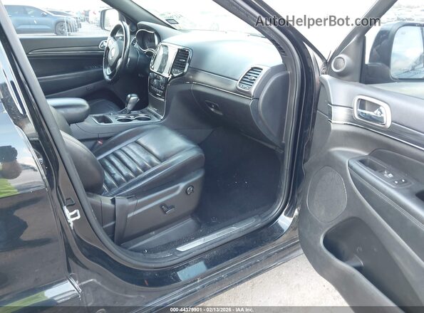 1C4RJEBG7LC285245 2020 JEEP GRAND CHEROKEE Black Front interior view