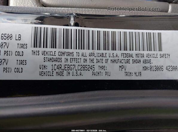 1C4RJEBG7LC285245 2020 JEEP GRAND CHEROKEE Black Engine compartment view