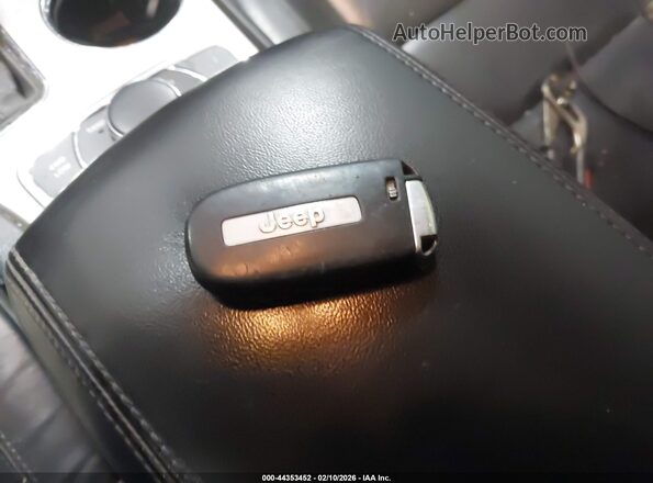 1C4RJFBG6JC433047 2018 JEEP GRAND CHEROKEE Black Widok deski rozdzielczej