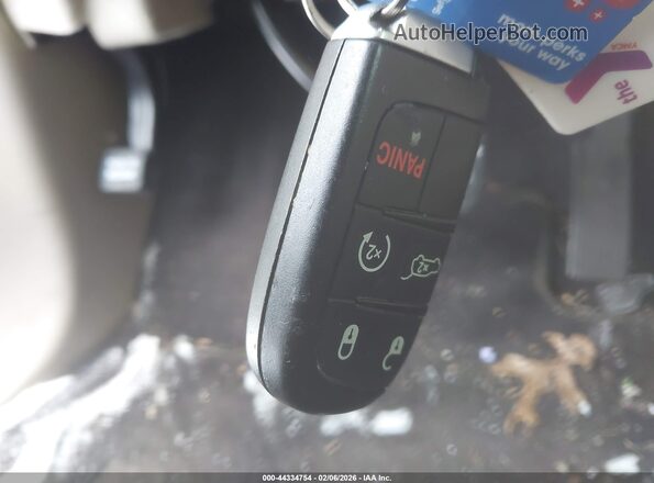 1C4RJFBG9HC635262 2017 JEEP GRAND CHEROKEE White Vista del salpicadero