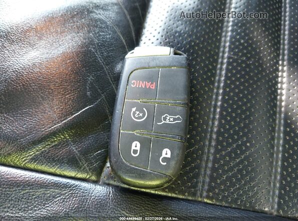1C4RJFBG9KC563535 2019 JEEP GRAND CHEROKEE Black Vista del salpicadero