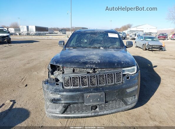 1C4RJFCG8JC236105 2018 JEEP GRAND CHEROKEE Black Widok zestawu wskaźników