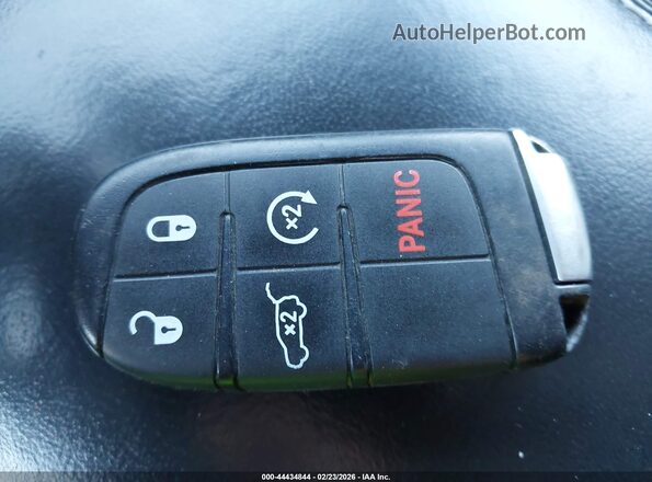 1C4RJFCT0KC804863 2019 JEEP GRAND CHEROKEE White 