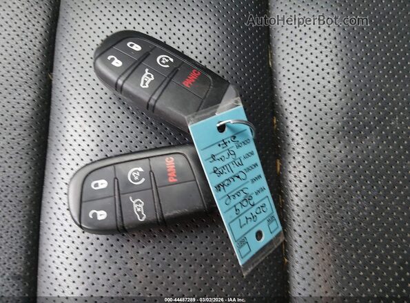 1C4RJFJG6KC695864 2019 JEEP GRAND CHEROKEE Gray 