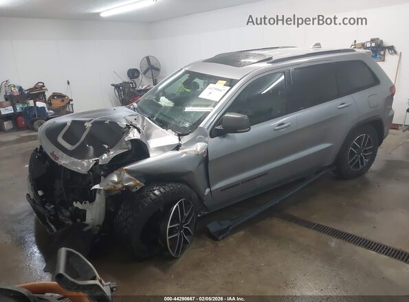 1C4RJFLG7LC117397 2020 JEEP GRAND CHEROKEE Silver Передня ліва чверть