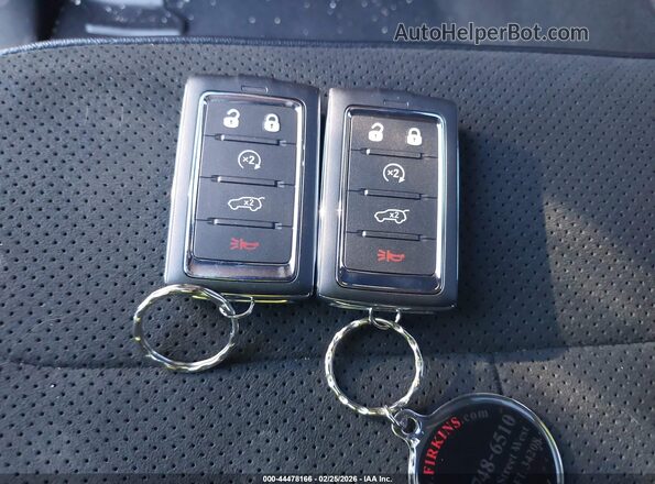1C4RJGAG9SC338748 2025 JEEP GRAND CHEROKEE Black Առջևի վահանակի տեսք