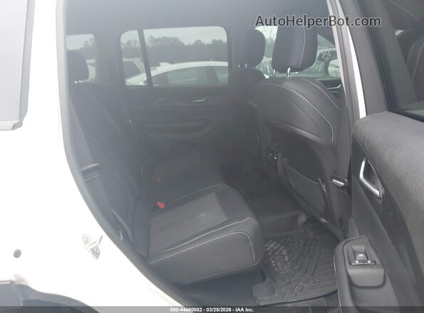 1C4RJGAGXRC718613 2024 JEEP GRAND CHEROKEE Белый Вид задних сидений